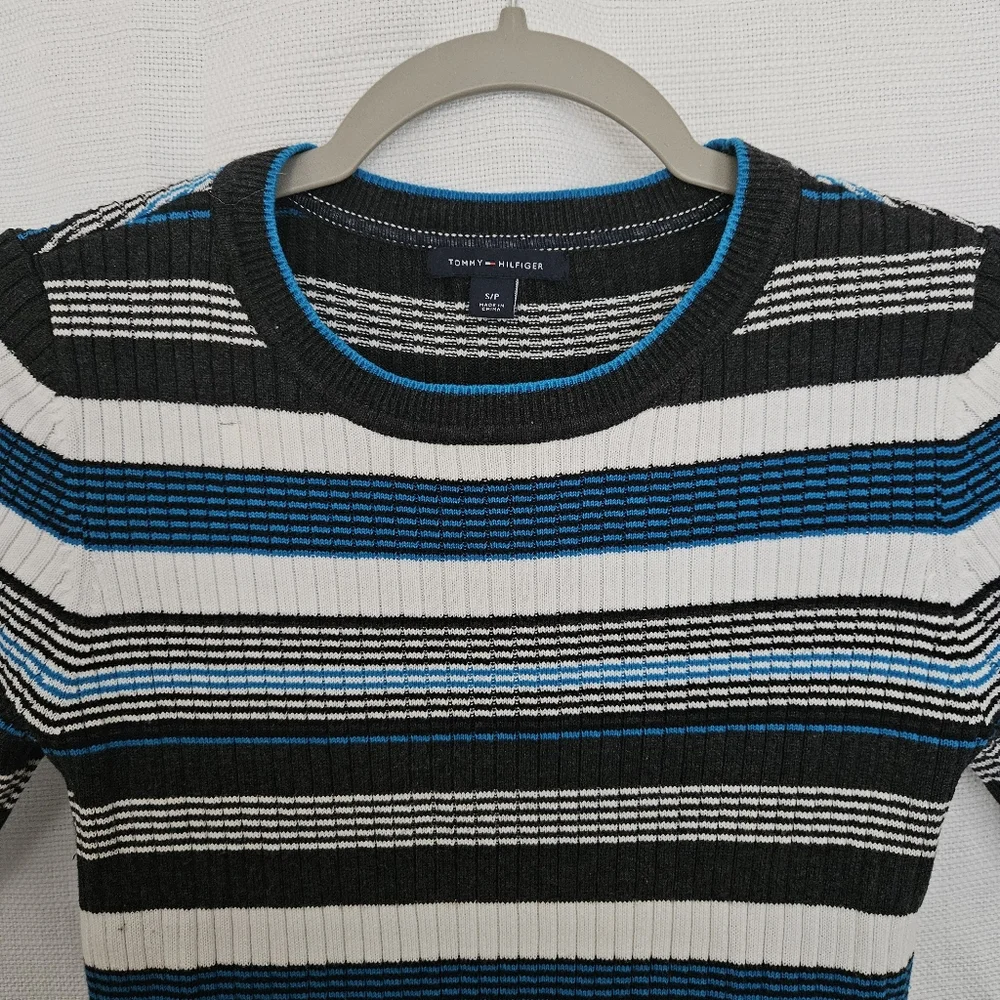 Striped Knit Top‎ Short Sleeve Sweater Size Small